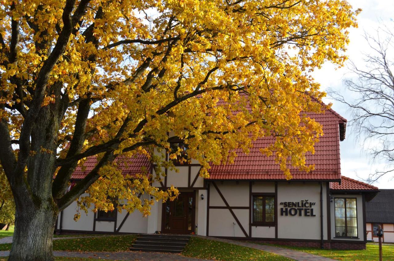 Hotel Senlici Jelgava Bagian luar foto