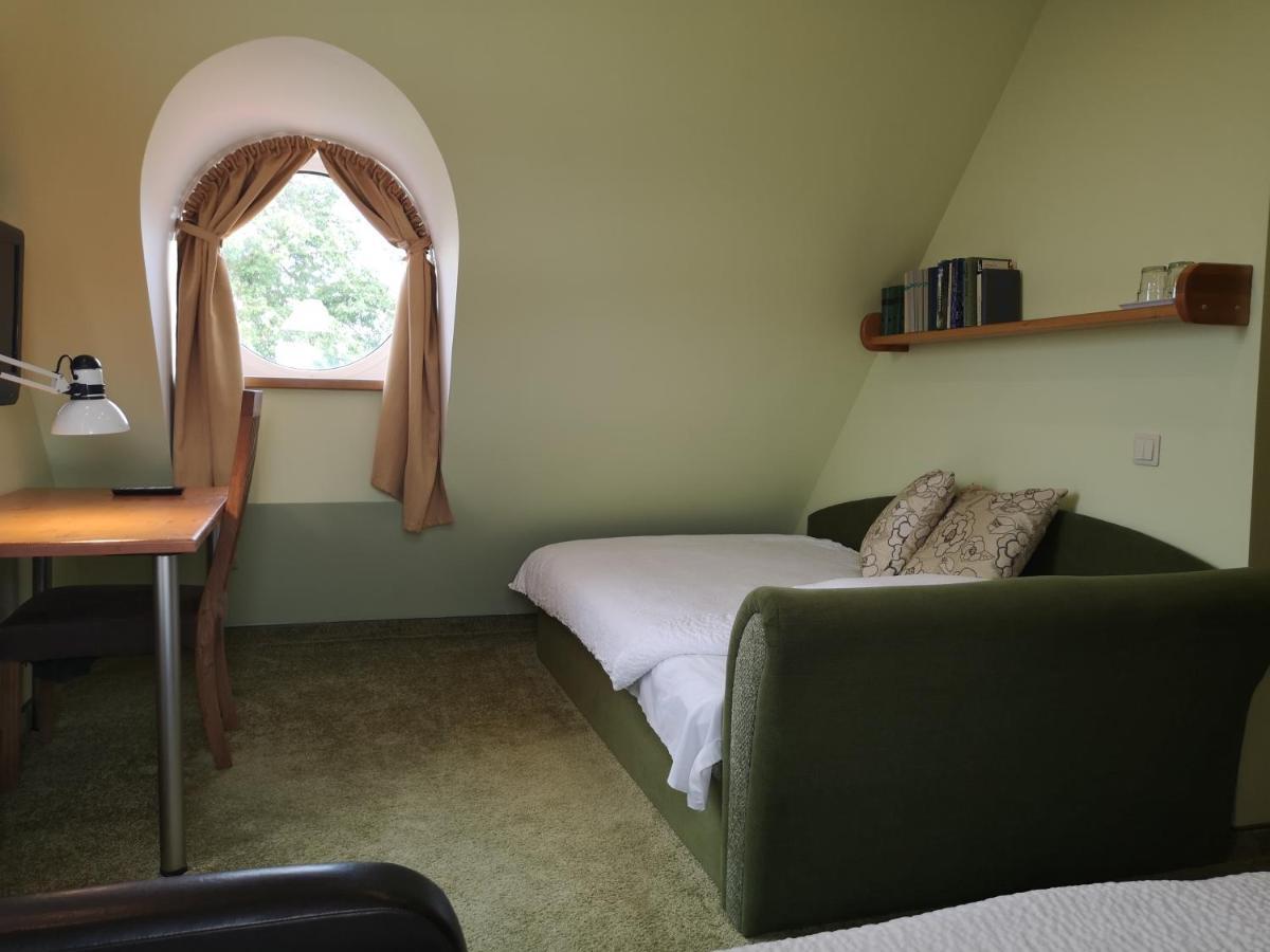Hotel Senlici Jelgava Bagian luar foto