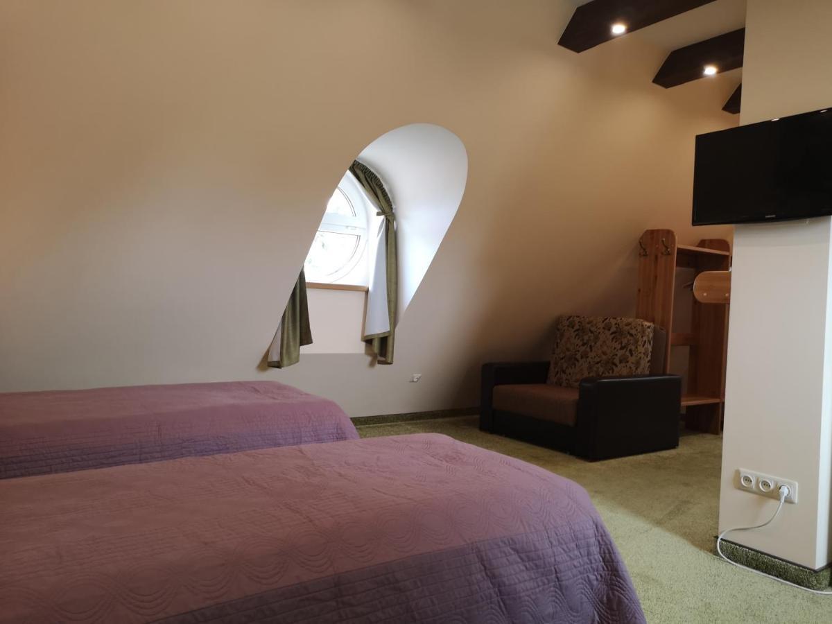 Hotel Senlici Jelgava Bagian luar foto