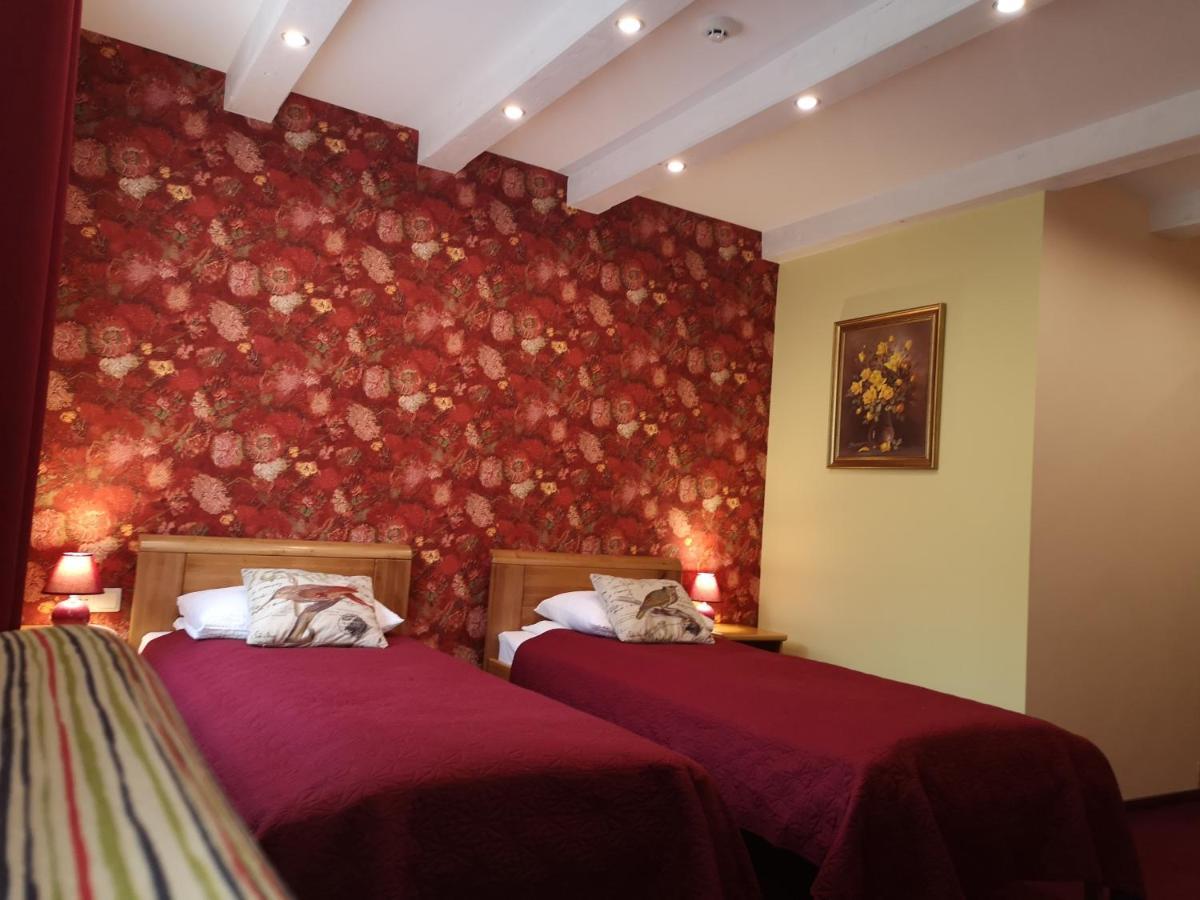 Hotel Senlici Jelgava Bagian luar foto